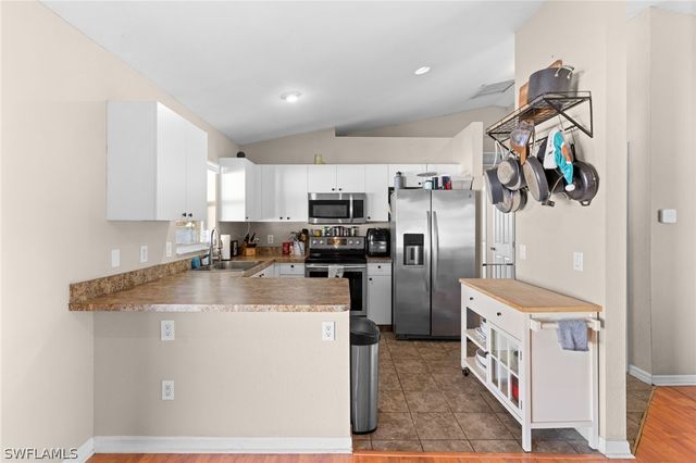 4106 18th ST SW, Lehigh Acres, FL 33976