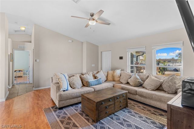 4106 18th ST SW, Lehigh Acres, FL 33976