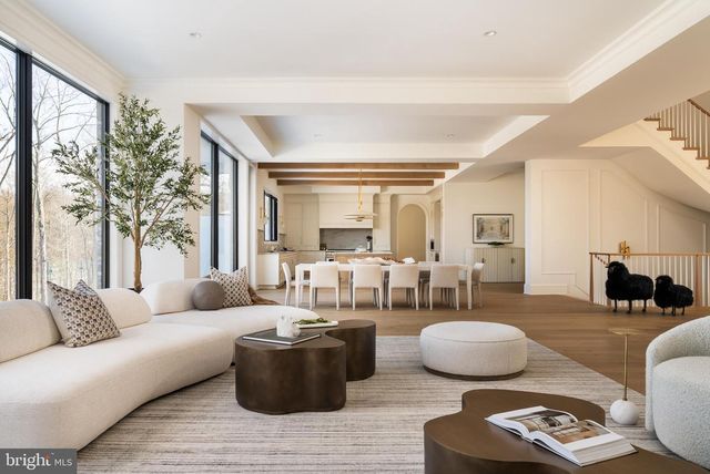 8634 OVERLOOK RD, Mclean, VA 22102