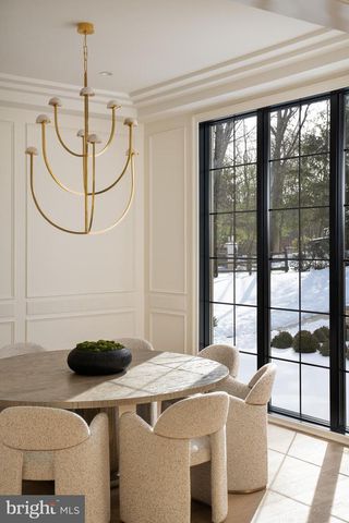 8634 OVERLOOK RD, Mclean, VA 22102