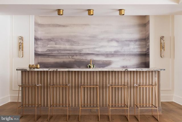 8634 OVERLOOK RD, Mclean, VA 22102