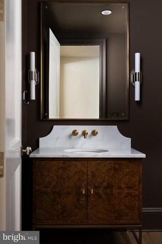 8634 OVERLOOK RD, Mclean, VA 22102