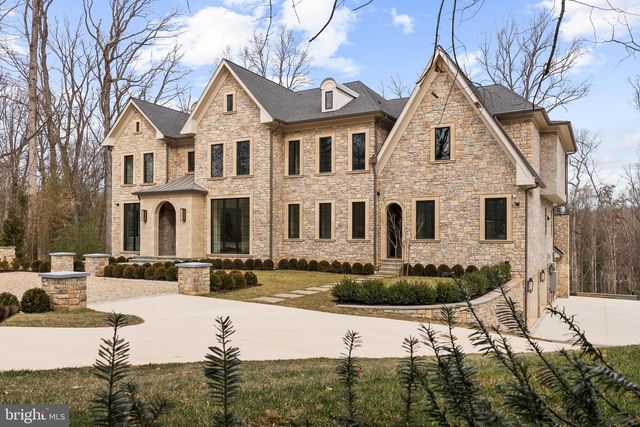 8634 OVERLOOK RD, Mclean, VA 22102