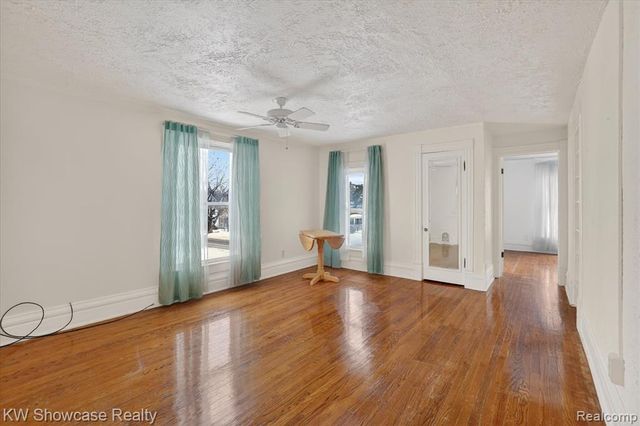 733 N Walnut Street, Lansing, MI 48906