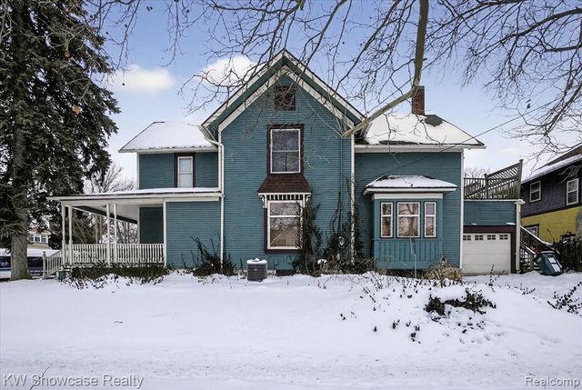 733 N Walnut Street, Lansing, MI 48906