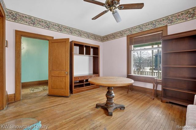 733 N Walnut Street, Lansing, MI 48906