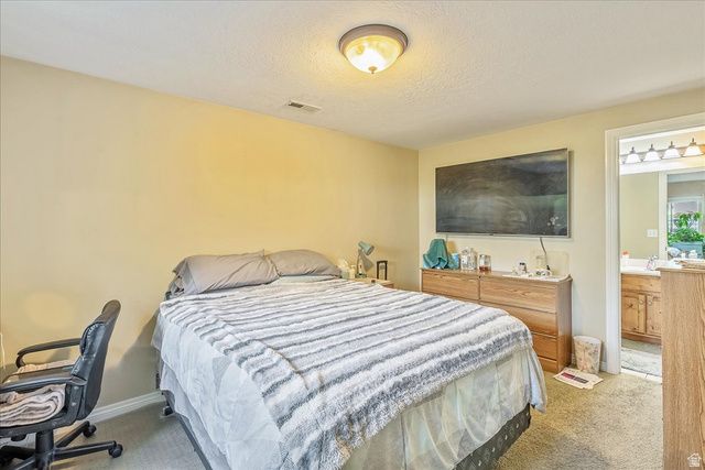 316 E AZURE CIR, Draper, UT 84020