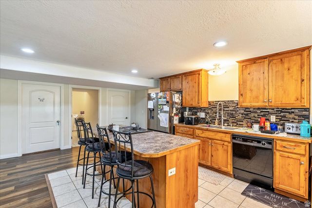 316 E AZURE CIR, Draper, UT 84020