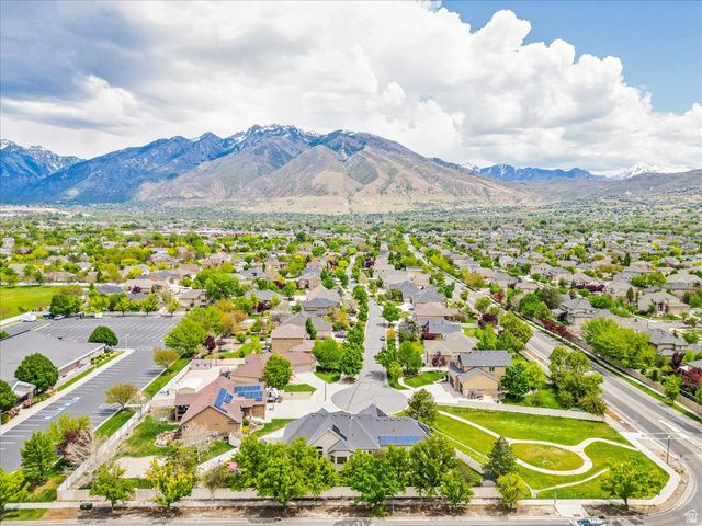 316 E AZURE CIR, Draper, UT 84020