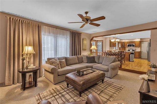 185 Independence Drive, Orchard Park, NY 14127