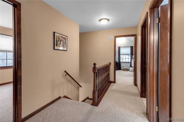 185 Independence Drive, Orchard Park, NY 14127