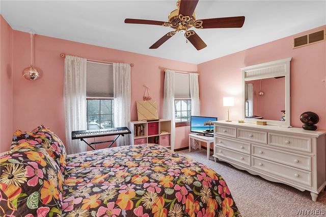 185 Independence Drive, Orchard Park, NY 14127