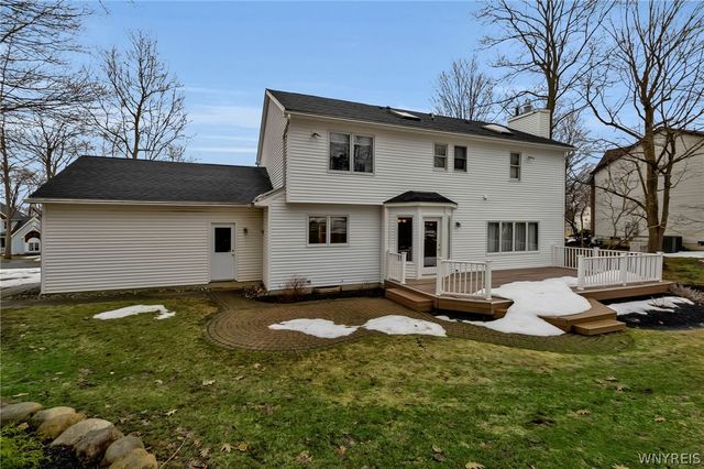 185 Independence Drive, Orchard Park, NY 14127