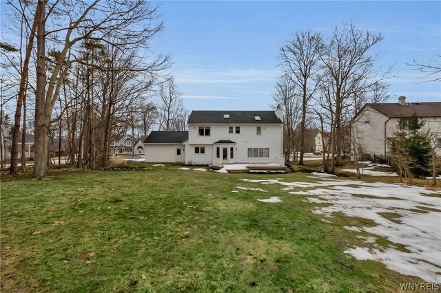 185 Independence Drive, Orchard Park, NY 14127