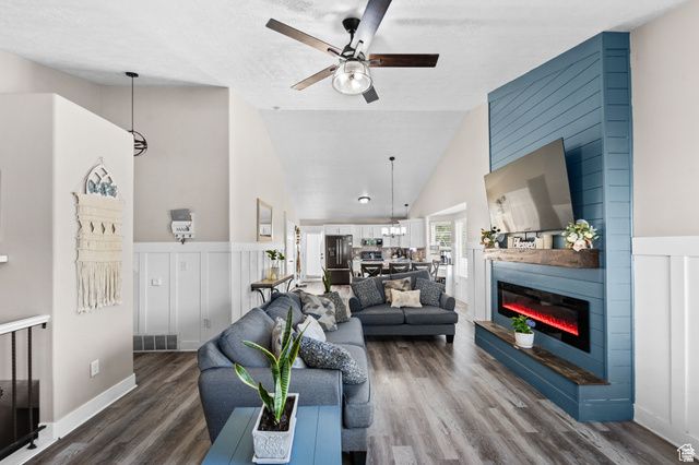 5525 HAMPTON WAY, Stansbury Park, UT 84074