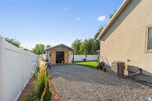 5525 HAMPTON WAY, Stansbury Park, UT 84074