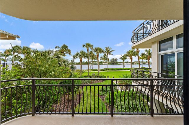 314 Inlet Way 101, Palm Beach Shores, FL 33404
