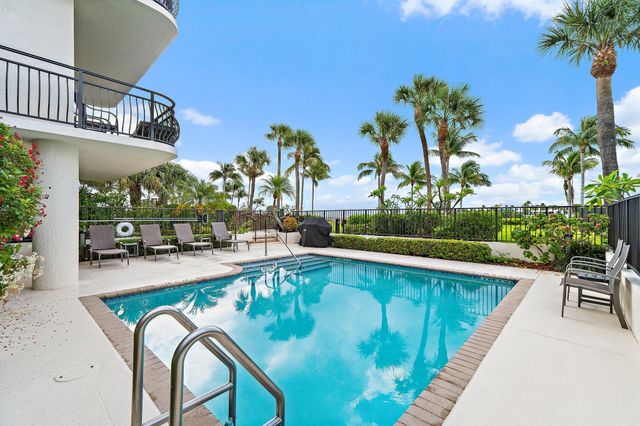 314 Inlet Way 101, Palm Beach Shores, FL 33404