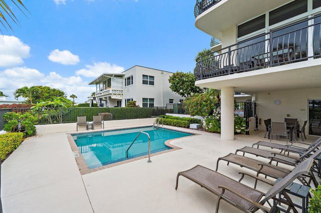 314 Inlet Way 101, Palm Beach Shores, FL 33404