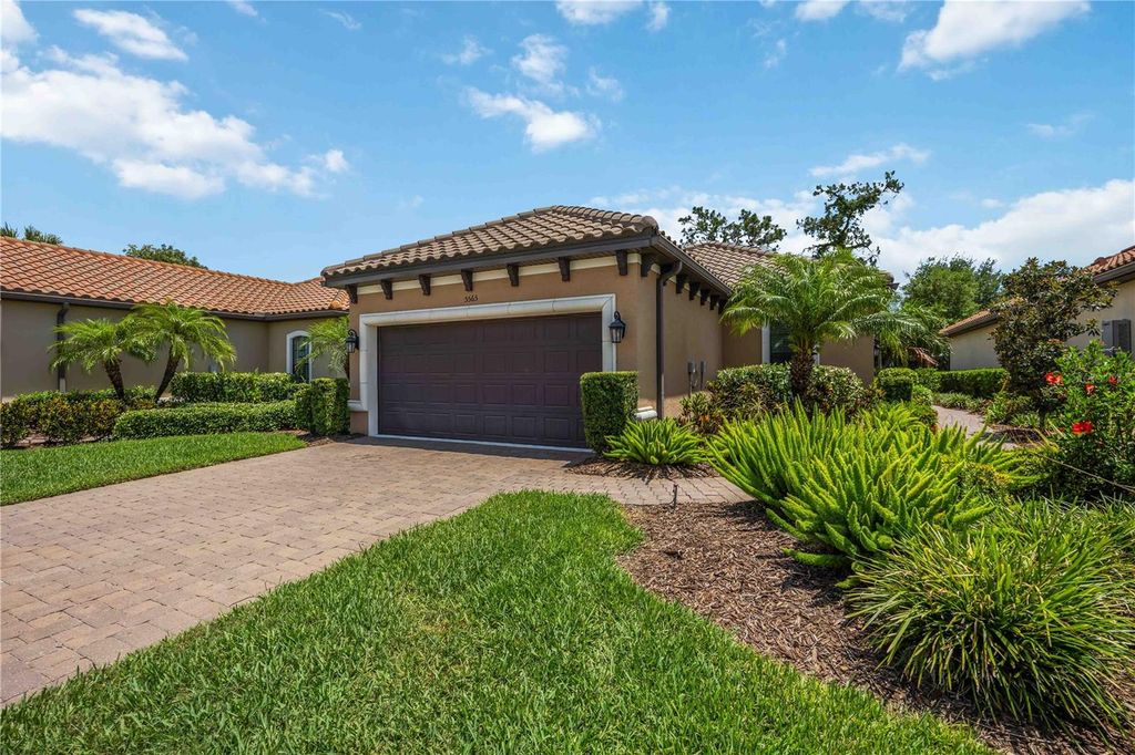 5565 SENTIERO DRIVE, Nokomis, FL 34275