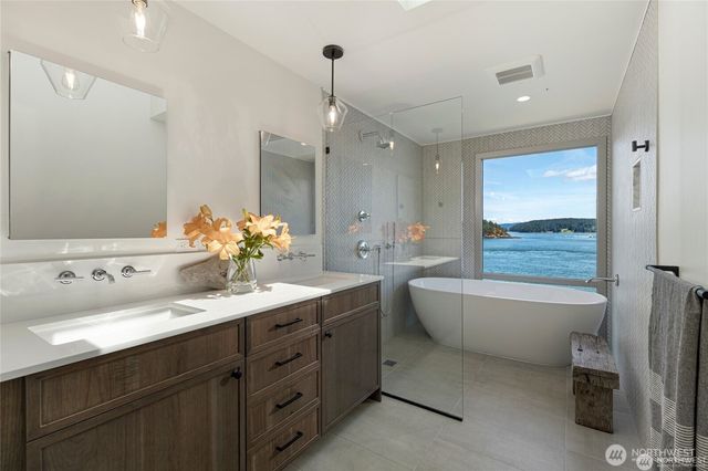 8256 Orcas Road, Orcas Island, WA 98245