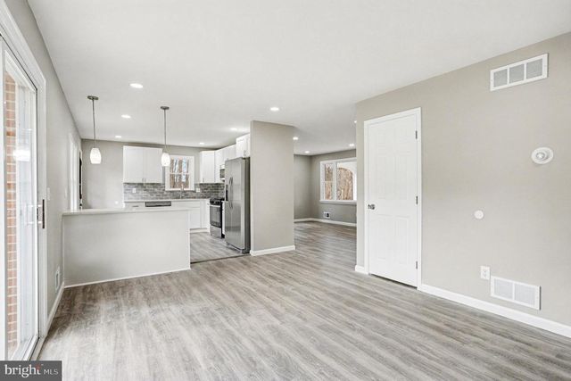 2922 CHARLES ST, Fallston, MD 21047