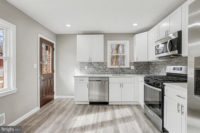 2922 CHARLES ST, Fallston, MD 21047