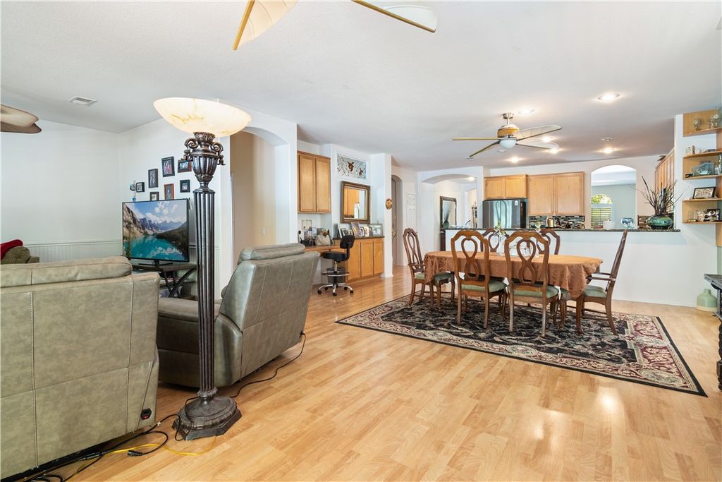 Image 14 of property listing at 36951 Pebley Court, Winchester, CA 92596