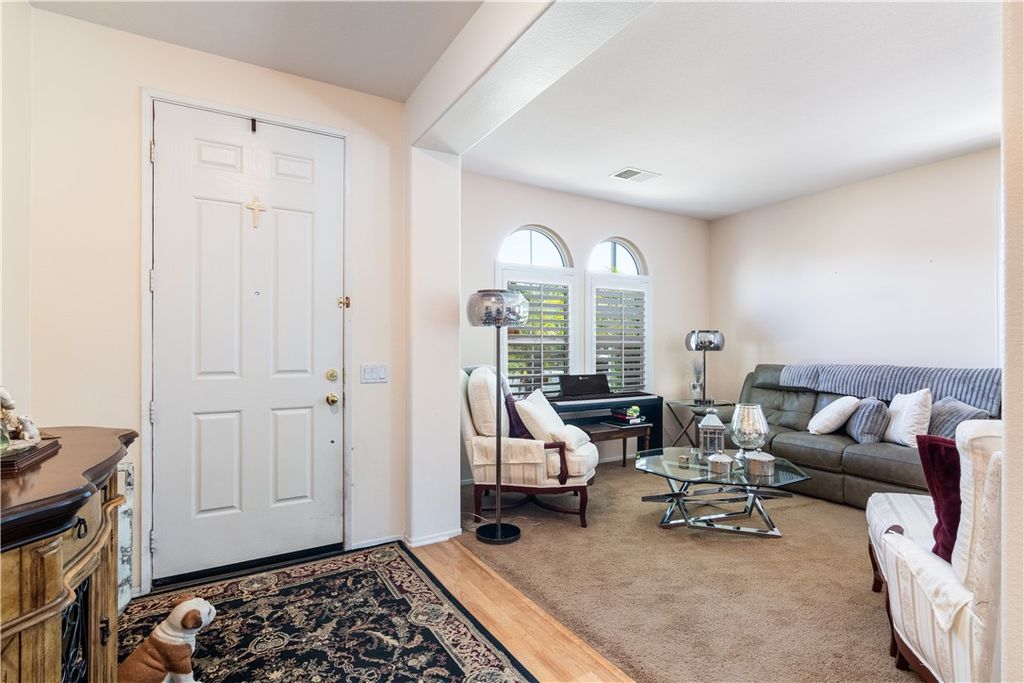 Image 7 of property listing at 36951 Pebley Court, Winchester, CA 92596