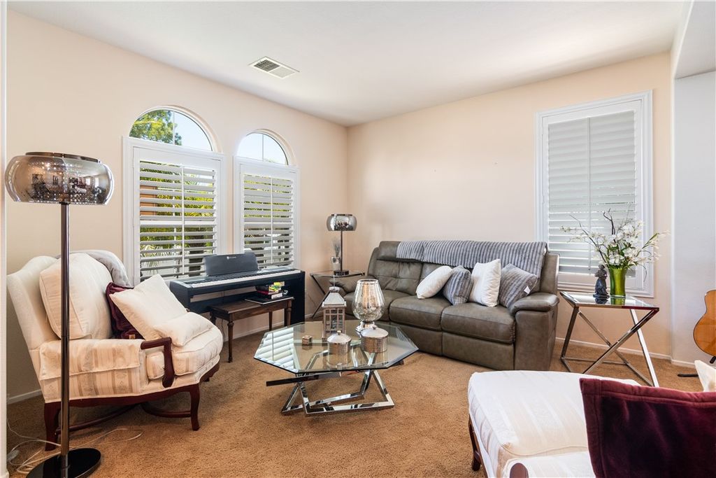 Image 8 of property listing at 36951 Pebley Court, Winchester, CA 92596