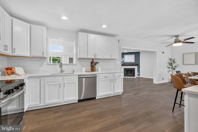 10312 BUENA VISTA AVE, Lanham, MD 20706