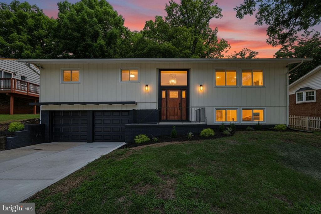 10312 BUENA VISTA AVE, Lanham, MD 20706