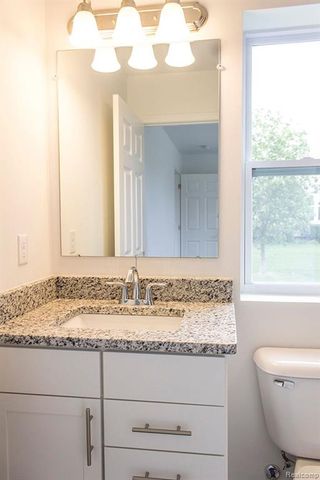 1970 Elizabeth Drive, Ypsilanti, MI 48198