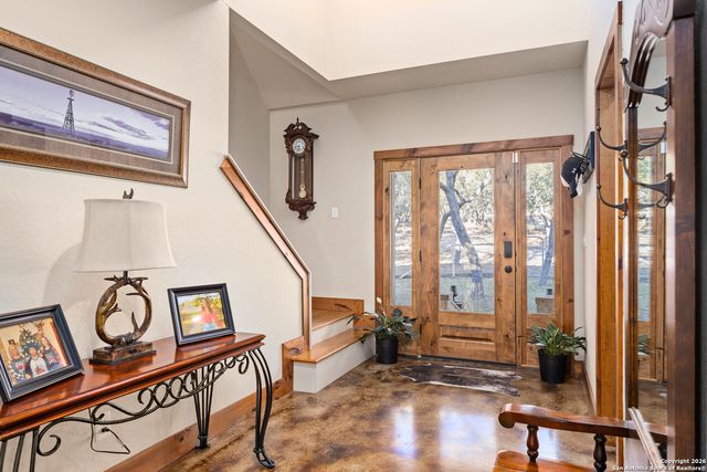 488 Phillip, Pipe Creek, TX 78063