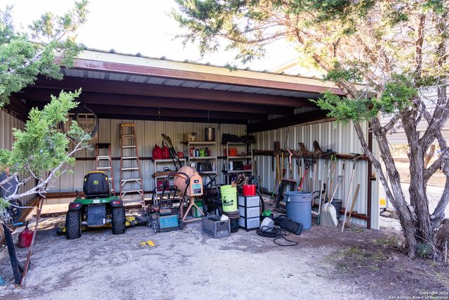 488 Phillip, Pipe Creek, TX 78063