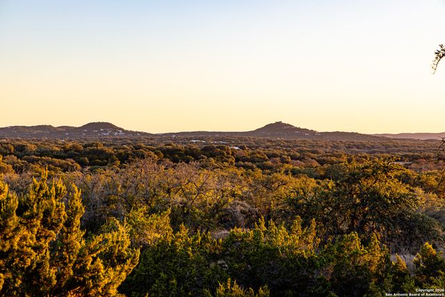 488 Phillip, Pipe Creek, TX 78063