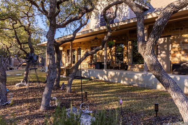 488 Phillip, Pipe Creek, TX 78063