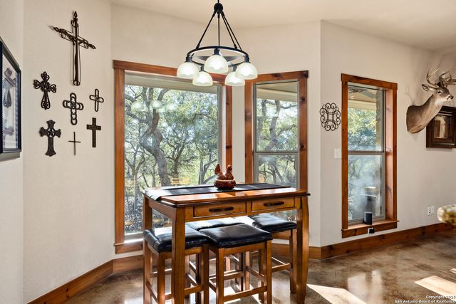 488 Phillip, Pipe Creek, TX 78063