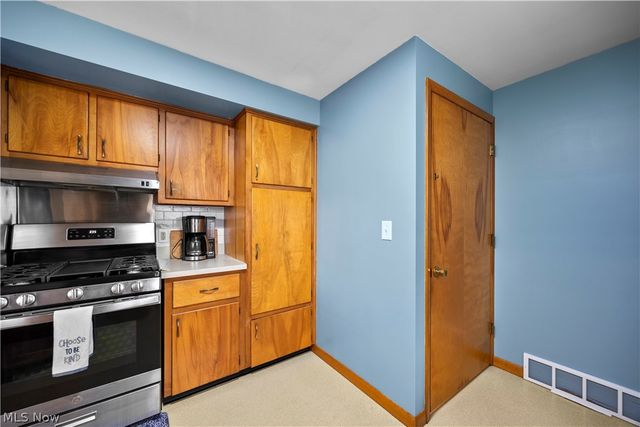 1437 Westwood Drive, Lorain, OH 44053