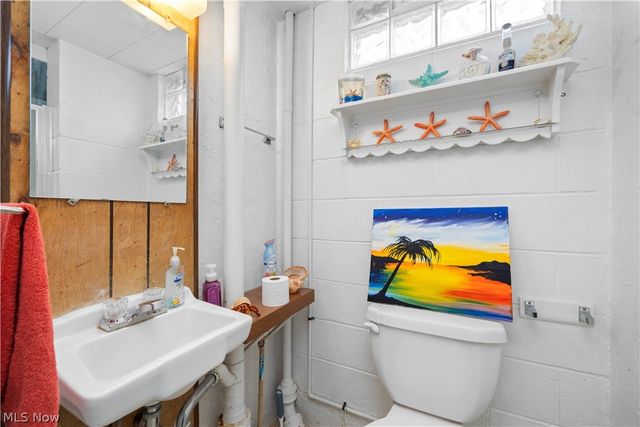 1437 Westwood Drive, Lorain, OH 44053