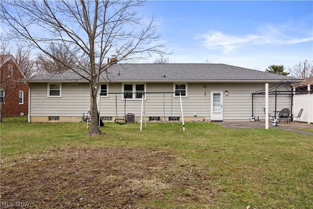 1437 Westwood Drive, Lorain, OH 44053