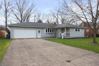 1437 Westwood Drive, Lorain, OH 44053