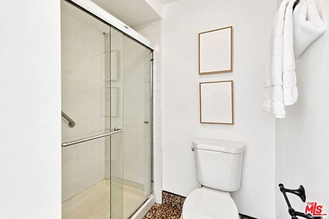 13226 Admiral Avenue N, Los Angeles, CA 90292
