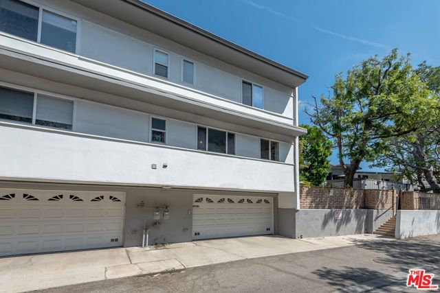 13226 Admiral Avenue N, Los Angeles, CA 90292