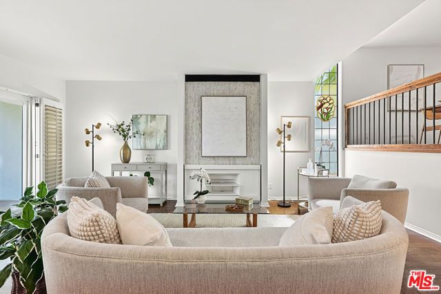 13226 Admiral Avenue N, Los Angeles, CA 90292