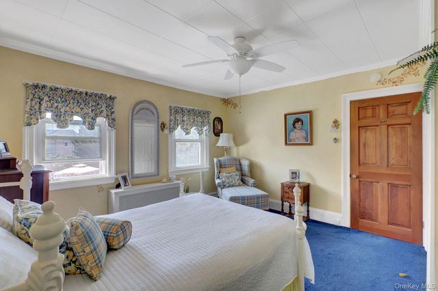 4394 Merrick Road, Massapequa, NY 11758