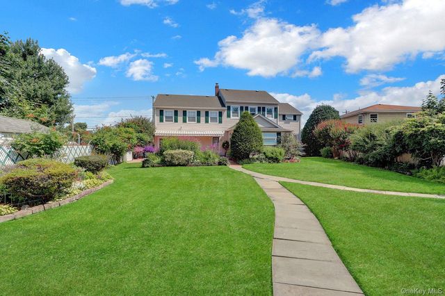 4394 Merrick Road, Massapequa, NY 11758