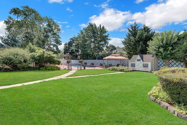 4394 Merrick Road, Massapequa, NY 11758