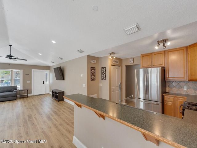 3446 1st Street, Vero Beach, FL 32968