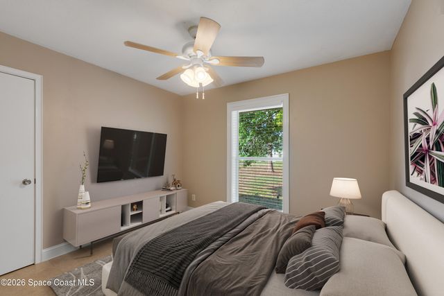 3446 1st Street, Vero Beach, FL 32968